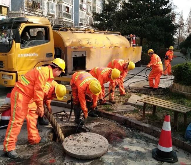 南丹市政管道清淤